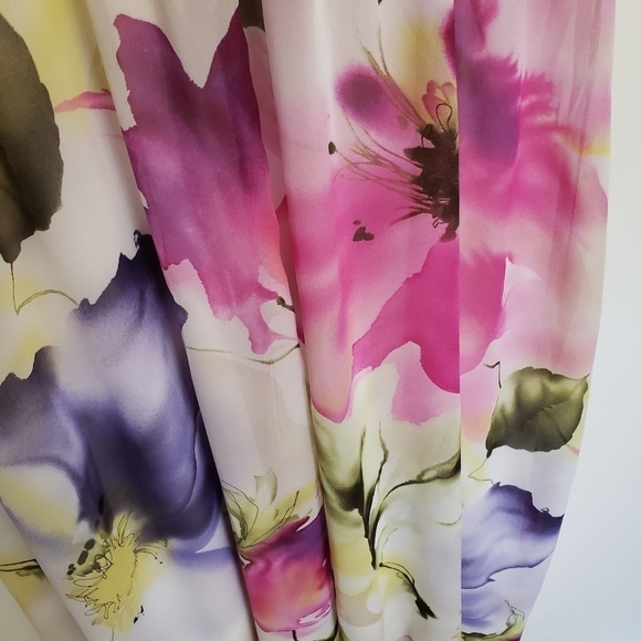 Gorgeous Floral Tank Wrap Dress Size 12 - Picture 9 of 13